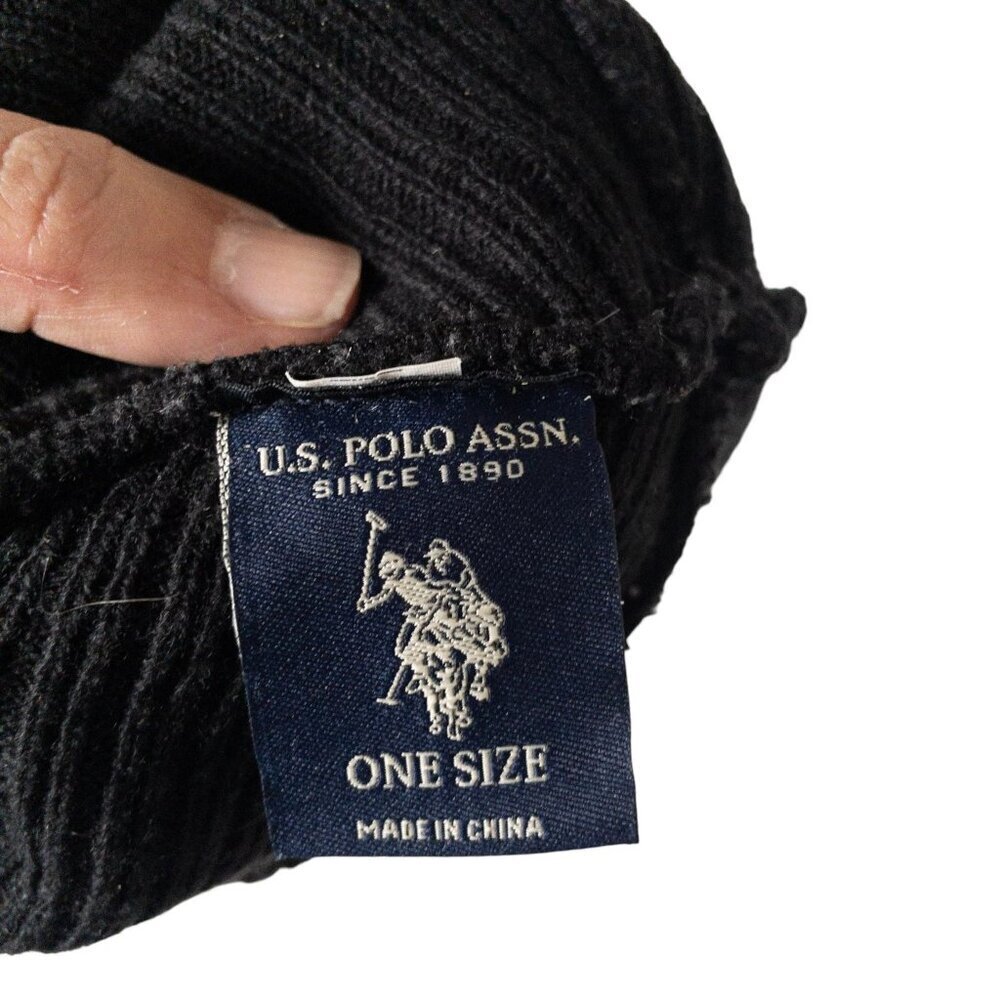 U.S. Polo Assn. Black Knit Beanie Hat With White Logo Embroidery One Size Ribbed - Picture 4 of 5